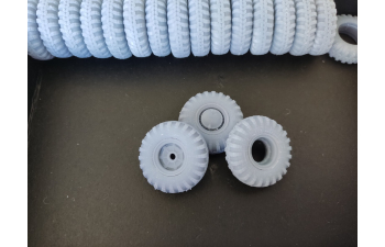 Колеса БТР-70 с шиной Ки-80