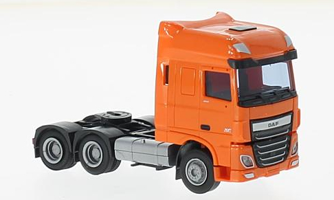 DAF XF 106 SSC Aero трехосный седельный тягач, оранжевый