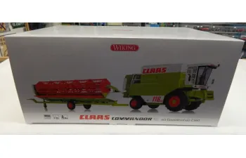 CLAAS Commandor 116CS combine harvester, green/red