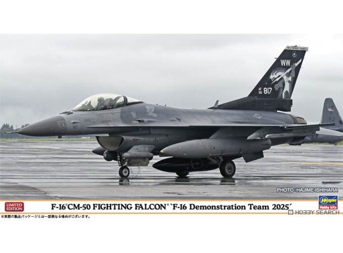 Сборная модель LOCKHEED MARTIN F-16 Cm-50 Fighting Falcon Military Airplane 1978 - Demonstration Team 2025