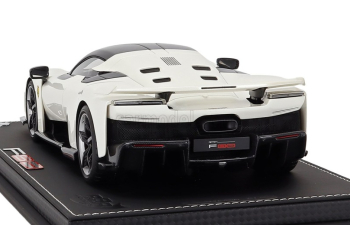 FERRARI F80 (2024) - Carbon Silver Rims - Con Vetrina - With Showcase, white
