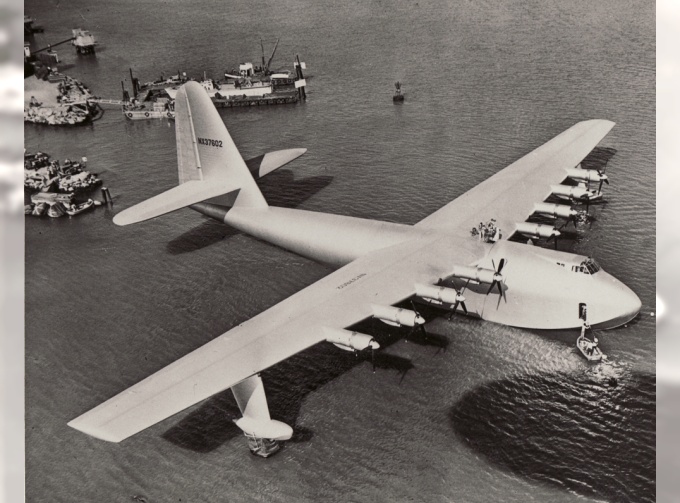 Сборная модель Гидросамолет H-4 Spruce Goose