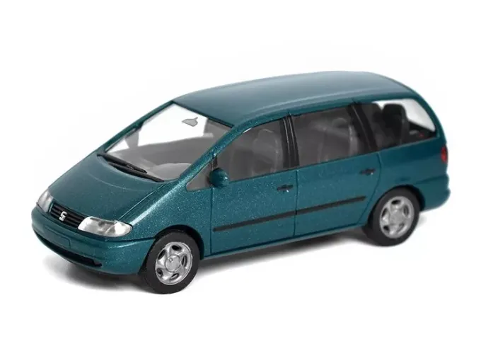 SEAT Alhambra, зеленый