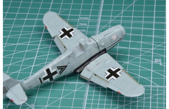 Сборная модель Limited Dual Combo Gustav Pt. 1 Bf 109 G-5 & G-6