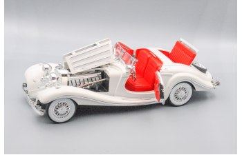 MERCEDES-BENZ 500K, белый, 30 см