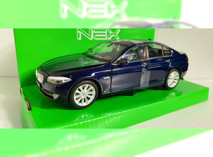 BMW 535i 5-series F10 синий металлик