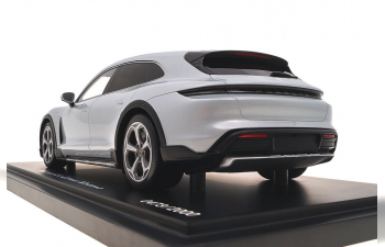 Porsche Taycan 4S Cross Turismo Eisgraumet.