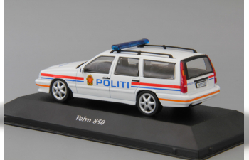 VOLVO 850 Politi, white