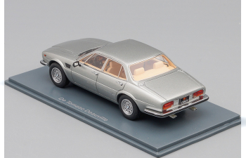 De TOMASO Deauville, metallic grey