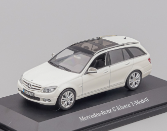 MERCEDES-BENZ C-Klasse T-Modell Avantgarde (S204), white calcite