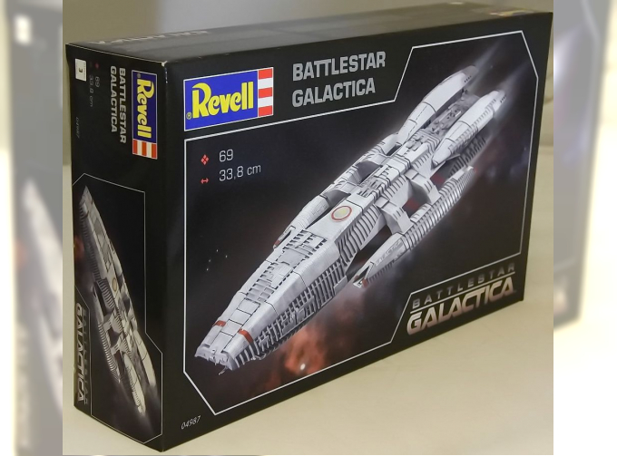 Сборная модель Звездный крейсер "Галактика"