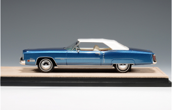 CADILLAC Eldorado Convertible (закрытый) (1972), St.Moritz Blue Metallic