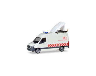 MERCEDES-BENZ Sprinter 18 BF3 Heavy Transport, white