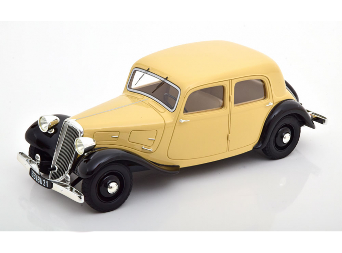 CITROEN Traction Avant (1935), beige/schwarz