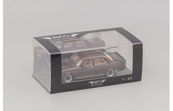 (Б/У) MERCEDES-BENZ 280E W123 AMG, brown