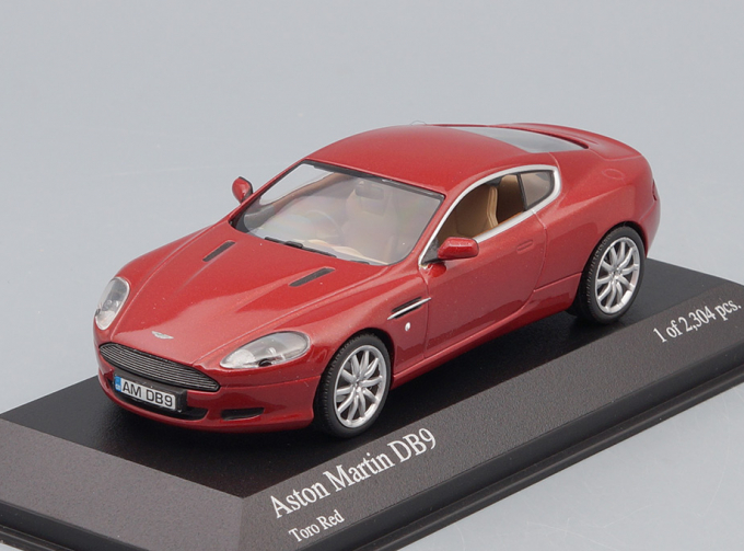 ASTON MARTIN DB9 (2003), red metallic