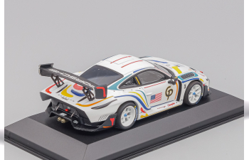 PORSCHE 935/19, white