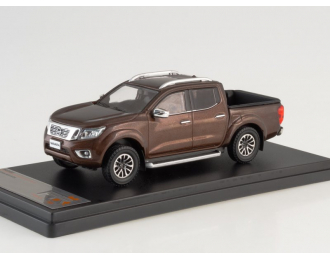 NISSAN Navara Pick-up (2017), metallic brown