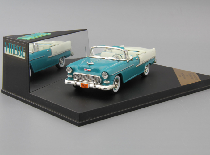 CHEVROLET Bel Air Open Convertible (1955), turquoise / india ivory