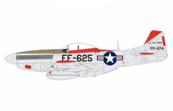 Сборная модель Самолет North American F-51D Mustang