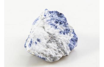 Выпуск №8. Камни и минералы. Тайны недр, Содалит