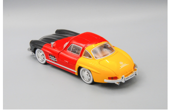 MERCEDES-BENZ W198 300SL Gullwing, флаг, 21 см