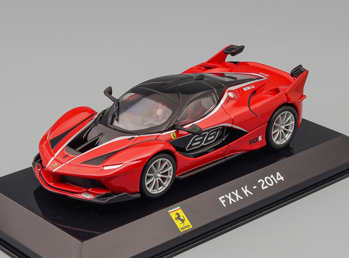 FERRARI FXX-K 2014 Red