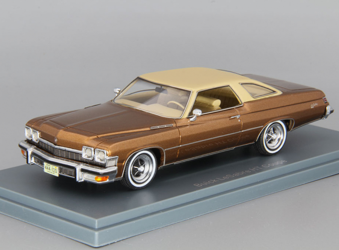 BUICK Le Sabre Hardtop Coupe (1974), brown metallic