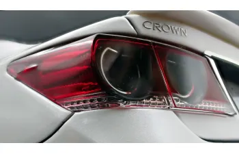 TOYOTA Crown Athlete S (GRS214), pearl white