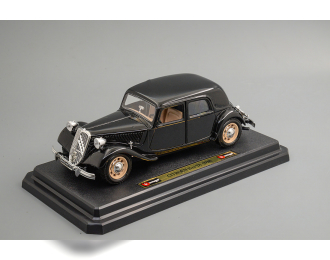 CITROEN 15 CV TA (1938), black