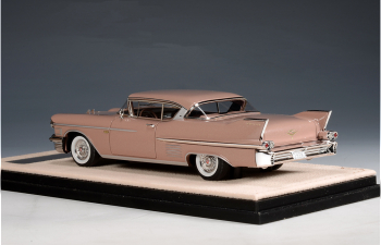 CADILLAC Coupe Deville (1958), Meridian Taupe