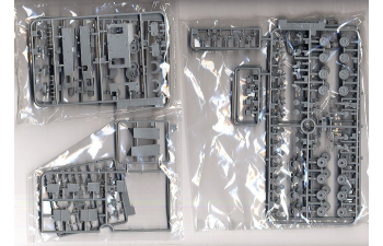 Сборная модель Pz.Kpfw.IV Ausf.D mit 7.5cm Kw.K.40 L/43