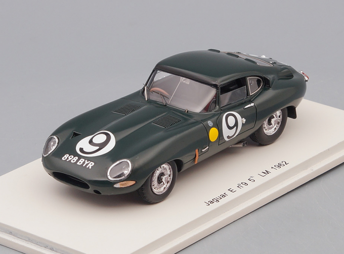 JAGUAR E #9 P.Lumsden - P.Sargent 5th Le Mans (1962), black