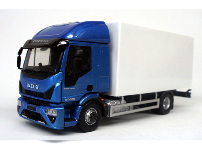 IVECO Eurocargo (2015), blue and white