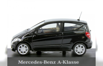 MERCEDES-BENZ A-Klasse, black