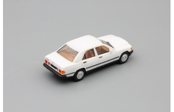 MERCEDES-BENZ 190 E, white