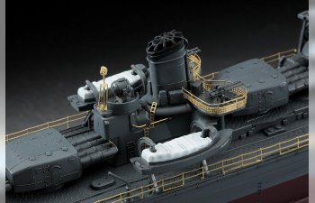 Сборная модель Эсминец ВМС Японии ISOKAZE "Super Detail", в комплект входит фототравление (Limited Edition)