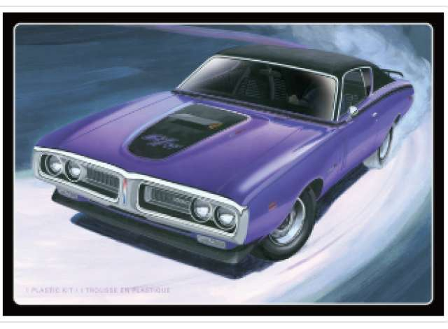 Сборная модель Dodge Hemi Charger R/T, plastic modelkit 1971