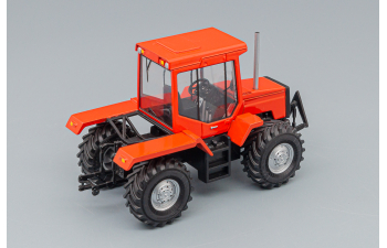 ЛТЗ-155, Тракторы 30, красный