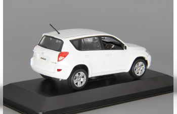 TOYOTA RAV4 (2006), white