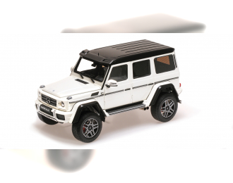 MERCEDES G500 4x4² CONCEPT WHITE