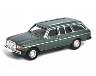 MERCEDES-BENZ E-Class 280TE (S123) (1982), green