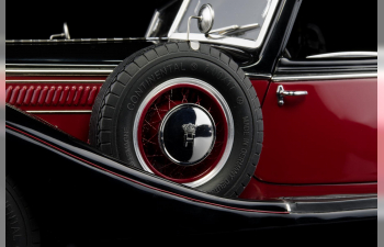 HORCH 853 (1937), two-tone finish red / black