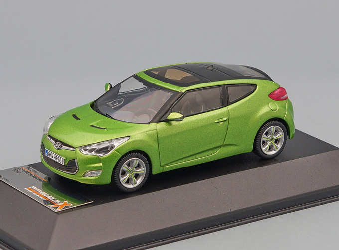 HYUNDAI VELOSTER (2012), green