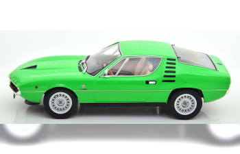 ALFA ROMEO Montreal (1970), grün