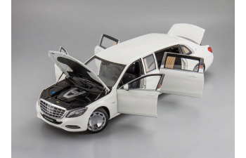 MAYBACH S 600 Pullman (2016), white