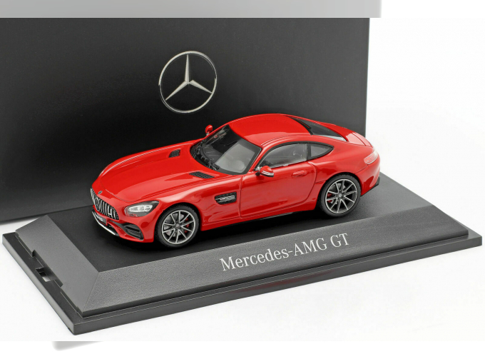 MERCEDES-BENZ AMG GT Coupe C190 red met.