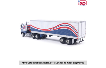 FORD CL 9000 with Vintage Trailer (1976), blue/red/white