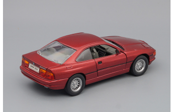 BMW 850i, red metallic