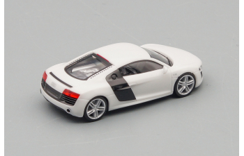 AUDI R8 (42 '13), ibis white